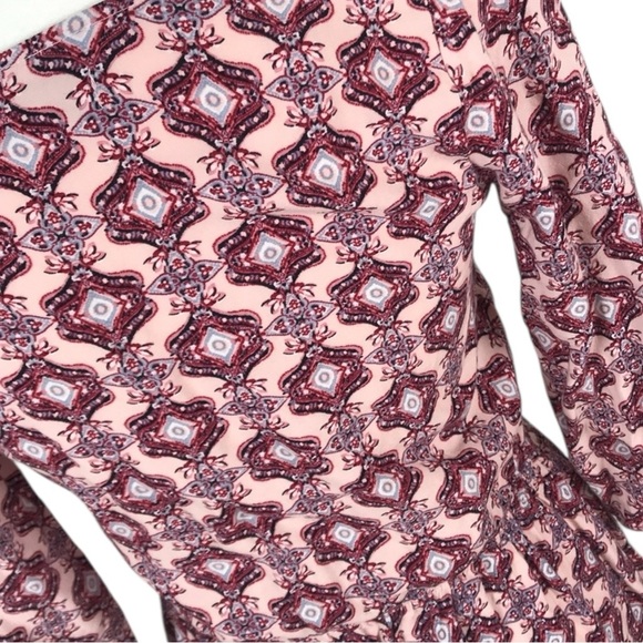 Hollister Co Printed Romper Size M - Picture 5 of 5